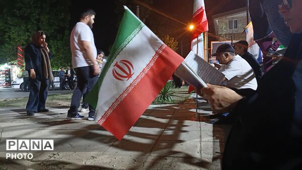خیابان‌های نظرآباد زیر پرچم همبستگی مردم 