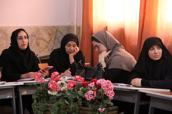 آغاز مسیر نوین آموزش در قیامدشت