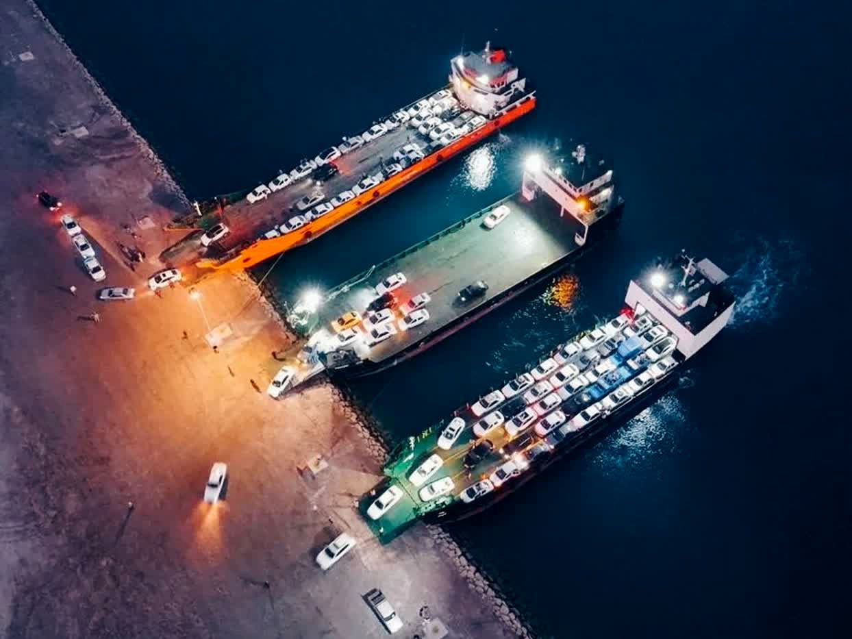 جلوه‌ای از زیبایی اسکله بندر چارک