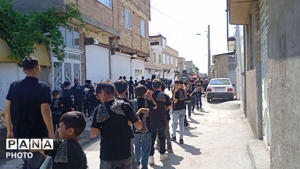 هیئت غیور زنجیر زنی عزاداران مسجد الغدیر 