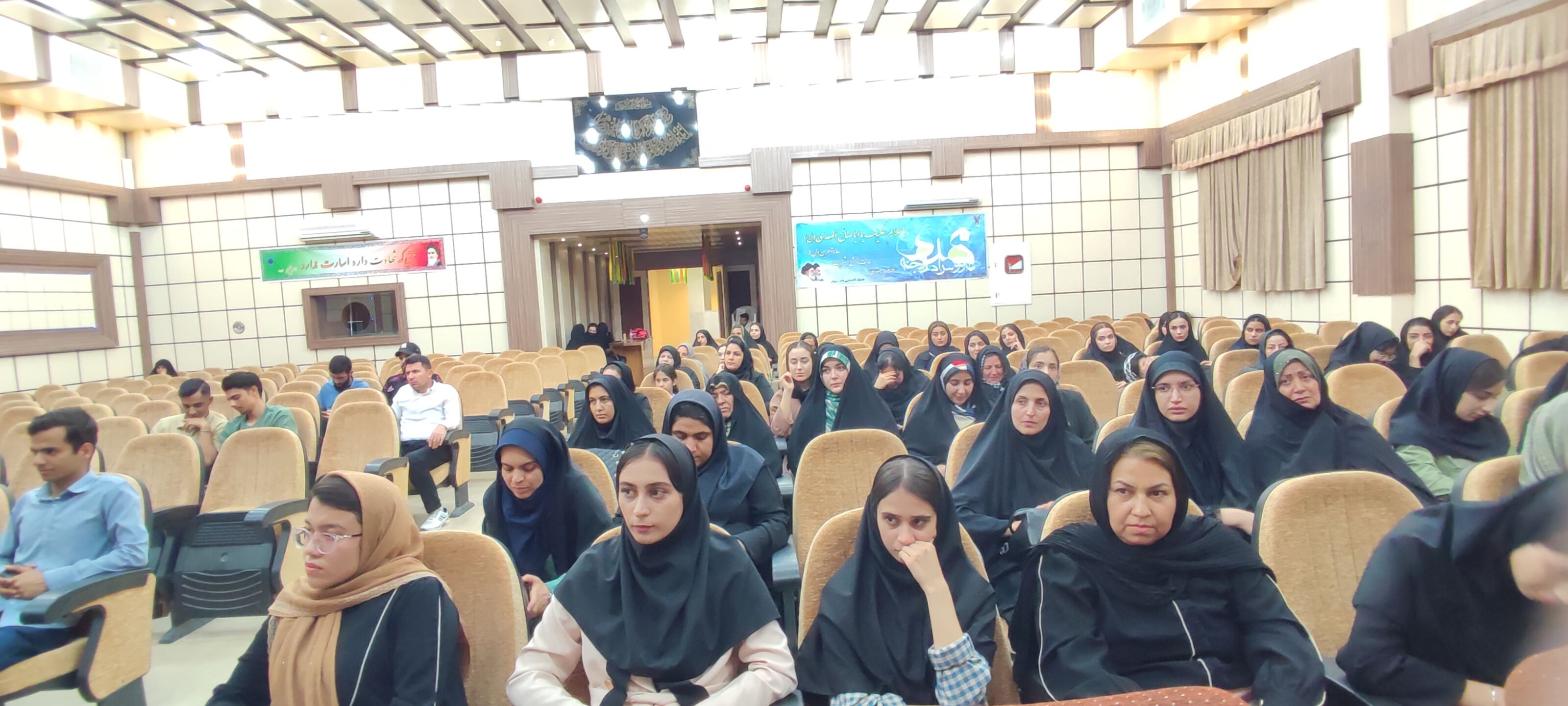 برگزاری نشست دادستانی شیروان با دانشجویان در دانشگاه آزاد اسلامی شهرستان شیروان