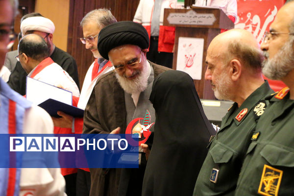 یادواره «سرو سرخ» گرامیداشت ۱۴۰ امدادگر شهید استان قم-2