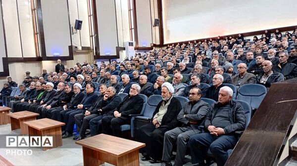قلب فرهنگیان در ماتم امام قائد شهید