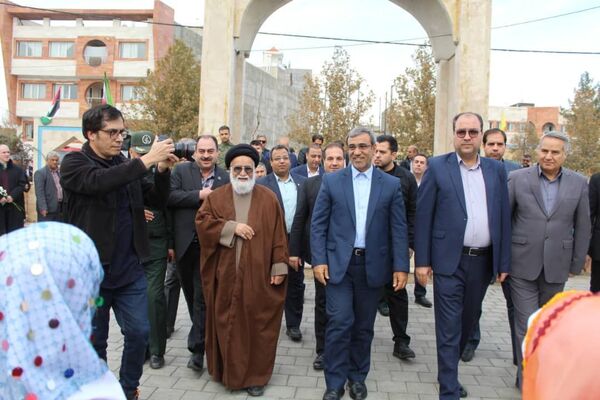 استقبال از  استاندار خراسان رضوی در گلزار شهدای گمنام 