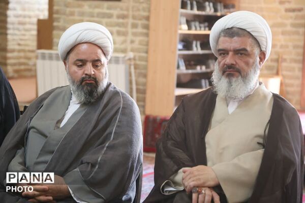 تجلیل از دست‌اندرکاران همایش روز ملی مسجد 