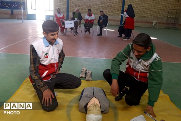 نمایش آمادگی و مهارت دانش‌آموزان در مسابقات دادرس