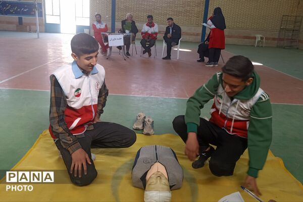 نمایش آمادگی و مهارت دانش‌آموزان در مسابقات دادرس