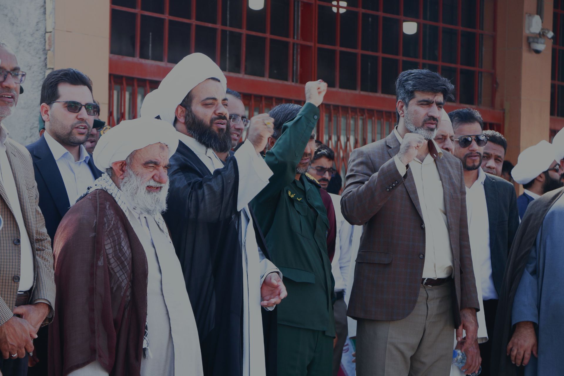  راهپیمایی ۱۳ آبان در بندرخمیر