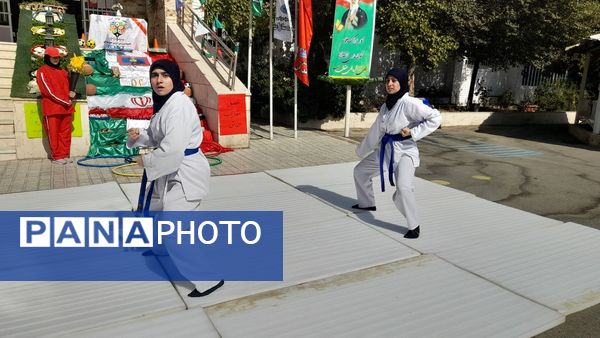 برگزاری المپیاد ورزشی و رقابت سالم دانش‌آموزان دبیرستان آینده‌سازان ناحیه ۴ کرج 