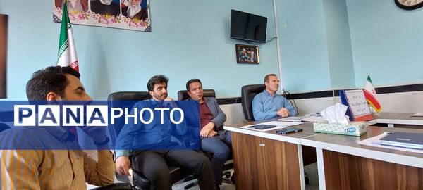 تقدیر از دانش‌آموز خبرنگاران پانا در شهرستان سملقان