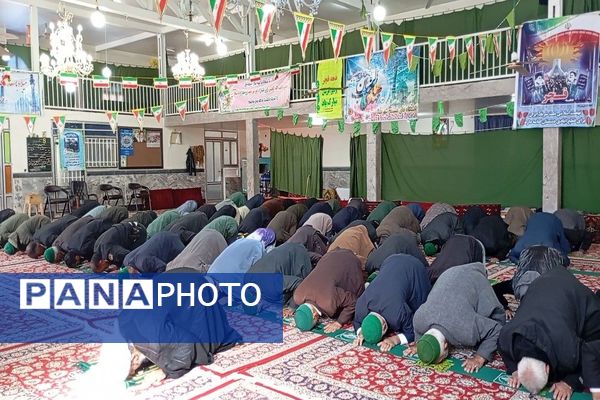اقامه نماز عبادی،سیاسی جمعه همزمان با ایام دهه فجر در شهر بار نیشابور