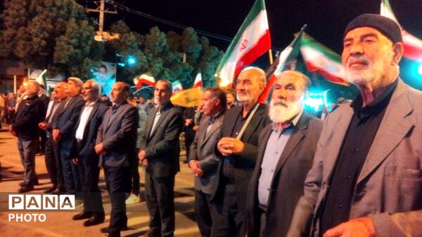 نجوای وفاداری در نورآباد؛ شب نود و سوم تجلی عشق به رهبری