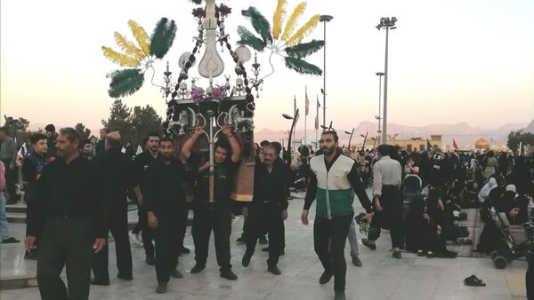کاروان عزاداری «شمیم کرامت» در سوگ شهادت امام رضا (ع) در شهرضا به حرکت درآمد