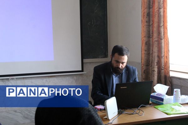 برگزاری دوره آموزشی و بازآموزی ارزیابان کیفیت‌بخشی