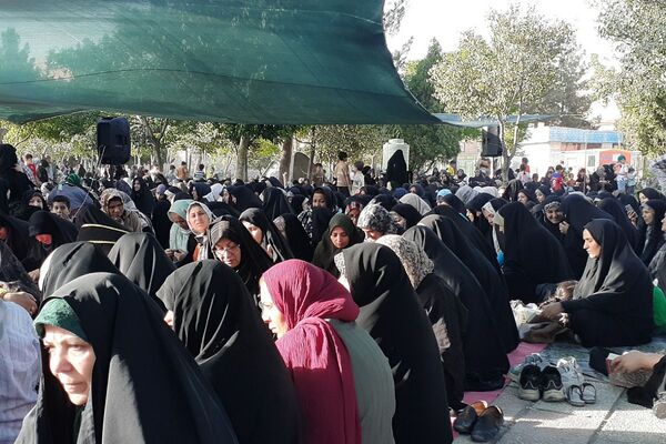  مراسم ختم دعای عرفه کنار مزار شهدای گمنام نسیم شهر 