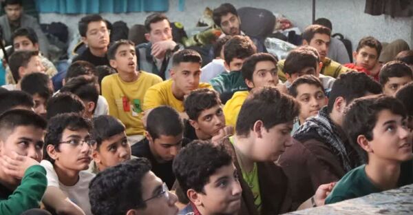 حال و هوای دانش آموزان معتکف در مسجد امام خمینی (ره) جاهد شهر مشهد مقدس 