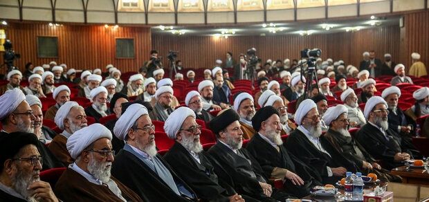 آیین افتتاحیه سال تحصیلی حوزه‌های علمیه در قم برگزار می‌شود