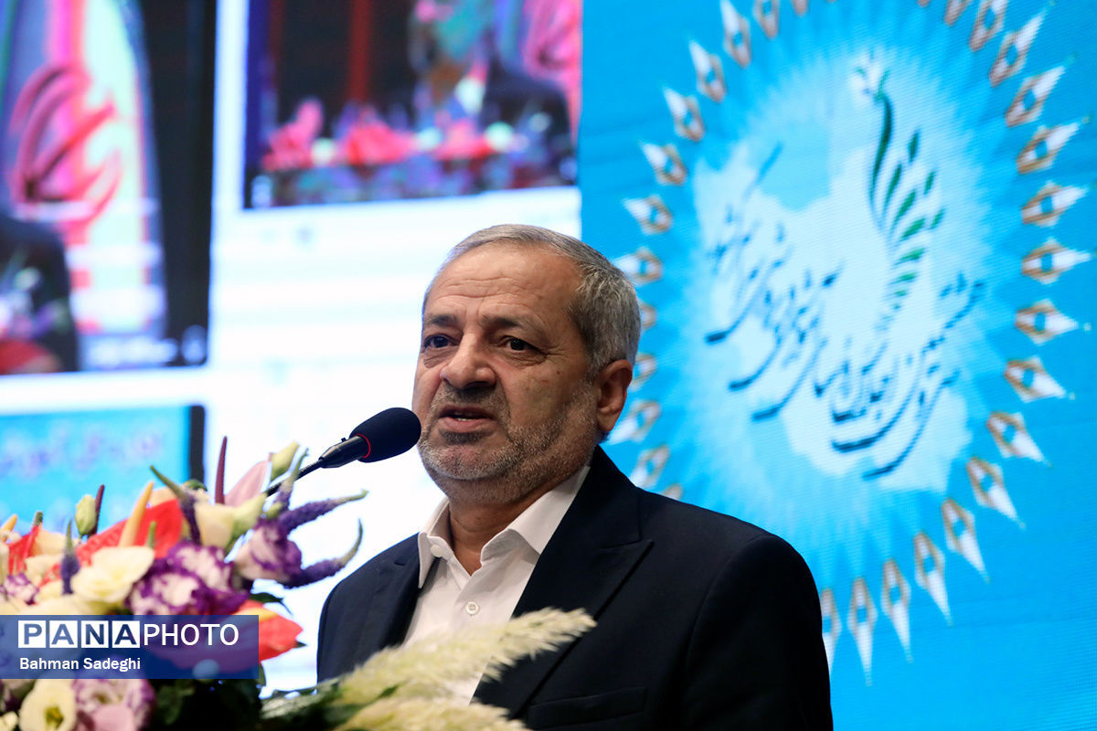 افتتاح ۲۴۰۰ مدرسه تا اول مهر/ توسعه عدالت آموزشی در فضا و کیفیت آموزشی؛ دو اولویت اصلی وزارت آموزش و پرورش 