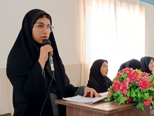تهیه و توزیع بسته‌های معیشتی بین نیازمندان