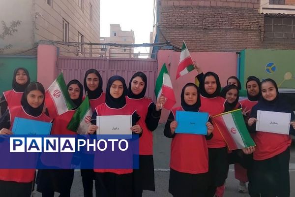 گرامیداشت هفته تربیت بدنی در مدارس دکتر رزمی و شهید مجید مجیدی ناحیه دو شهرری 