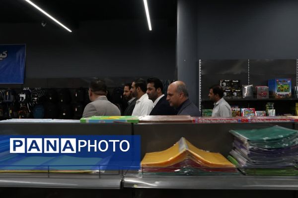 افتتاح چهارمین نمایشگاه ایران نوشت در شیراز