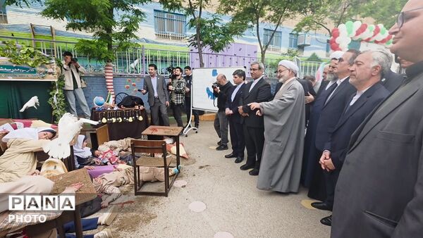زنگ سپاس معلم در خراسان رضوی نواخته شد