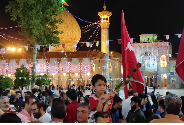 شادپیمایی بزرگداشت حضرت شاهچراغ(ع)