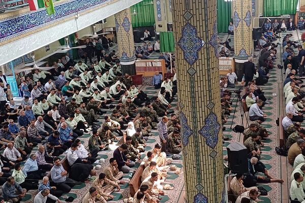 نماز جمعه مردم شهرستان ورامین