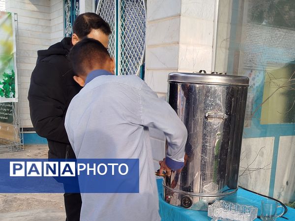 جشن عبادت ویژه دانش‌آموزان پسر 