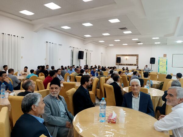 معلمان ستارگان درخشان مسیر علم و دانش