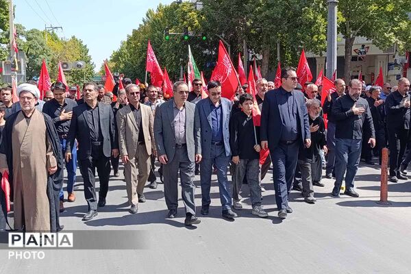 سیل عاشقان حسینی در بجنورد؛ جاماندگان اربعین، هم‌قدم با کاروان عشق -1
