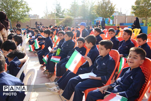 مراسم استانی جشن عاطفه ها در دبستان دکتر شکوهی