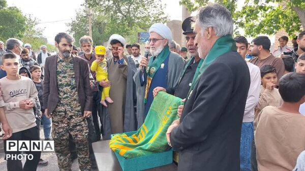 حضور خادمان حرم امام رضا (ع) در روستای آبنیه