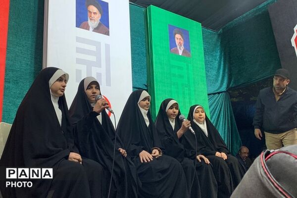 اجتماع و رزمایش دختران جان فدای ایران در میدان نماز شهرری 
