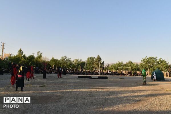 نمایش تعزیه در مهستان