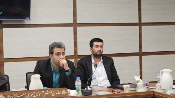 جلسه توسعه فعالیت‌های تربیتی و فرهنگی در گلستان