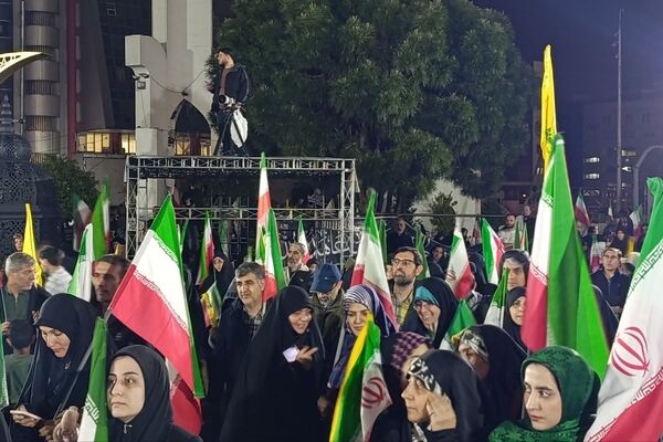 شکوفه‌های لبخند دختران ایران؛ جشن میلاد حضرت معصومه (س) و طراوت روز دختر