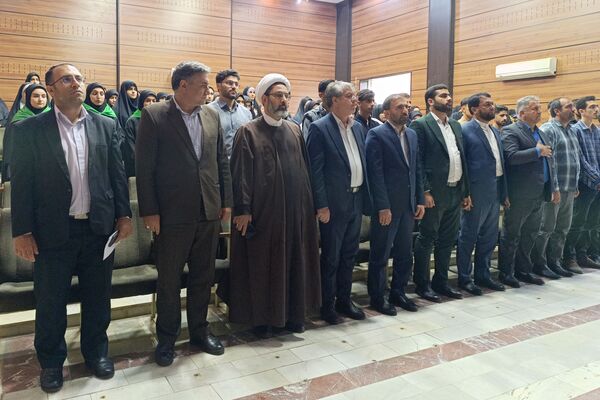 مراسم اختتامیه سیزدهمین دوره نمایشگاه‌های «مدرسه انقلاب» در اسلام آباد غرب