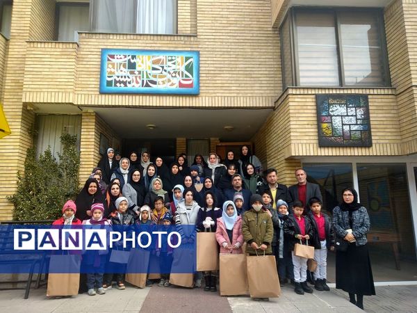 اختتامیه پویش مادرانه در کانون 15 خرداد