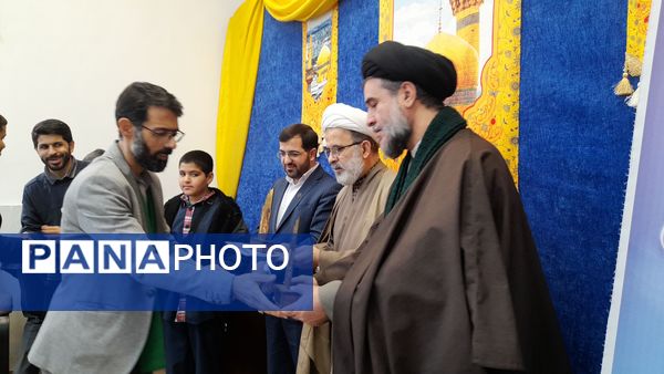 برگزاری ششمین اجلاس سراسری نماز دانش‌آموزان در ملارد 