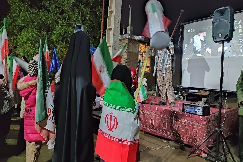 مقاومت در خیابان‌های شهر بار ادامه دارد