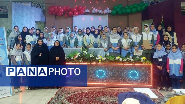 جشنواره رقابت‌های علمی و مهارتی سفیران سلامت ناحیه ۶مشهد