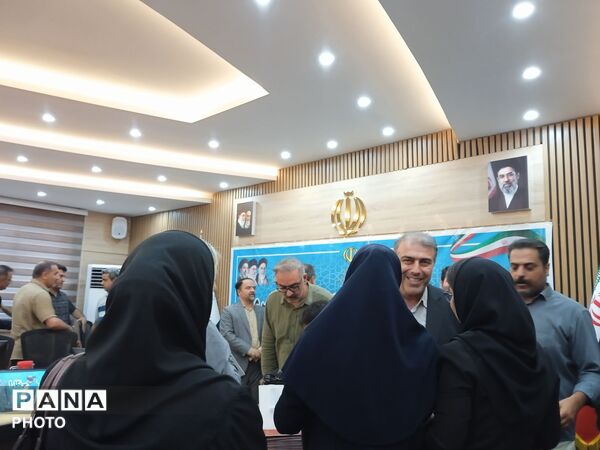 آئین تجلیل از خبرنگاران و نشست خبری به مناسبت روز خبرنگار در استان کردستان 
