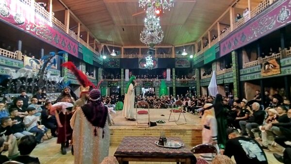 برگزاری تعزیه درحسینیه برغان کرج