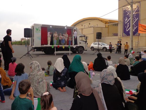 جشن « هر خانه، یک کانون» در پردیسان قم