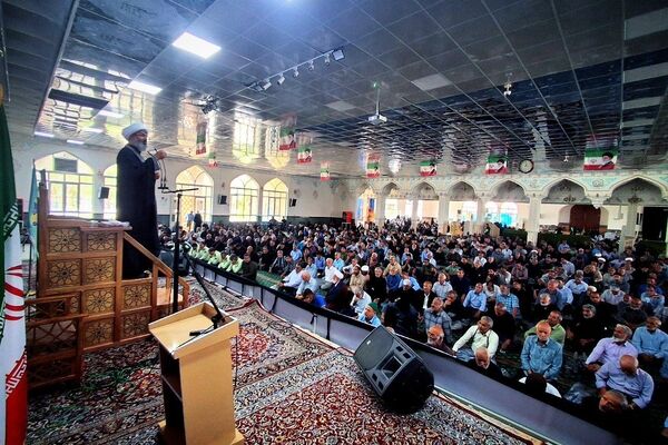 نماز عبادی سیاسی جمعه در شهرستان کاشمر 