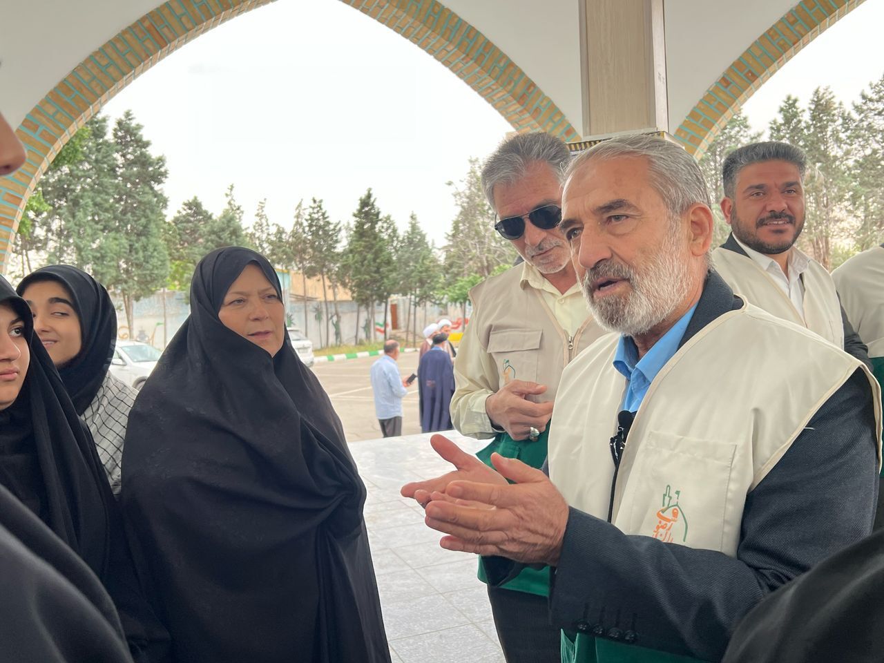 خادمین امام رضا(ع) با شهدا بیعت کردند 