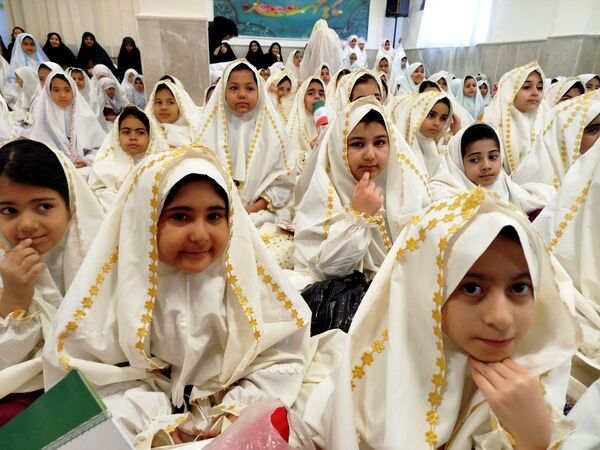 جشن تکلیف برای ۳۶۰ دانش‌آموز پایه سوم شهرستان فاروج