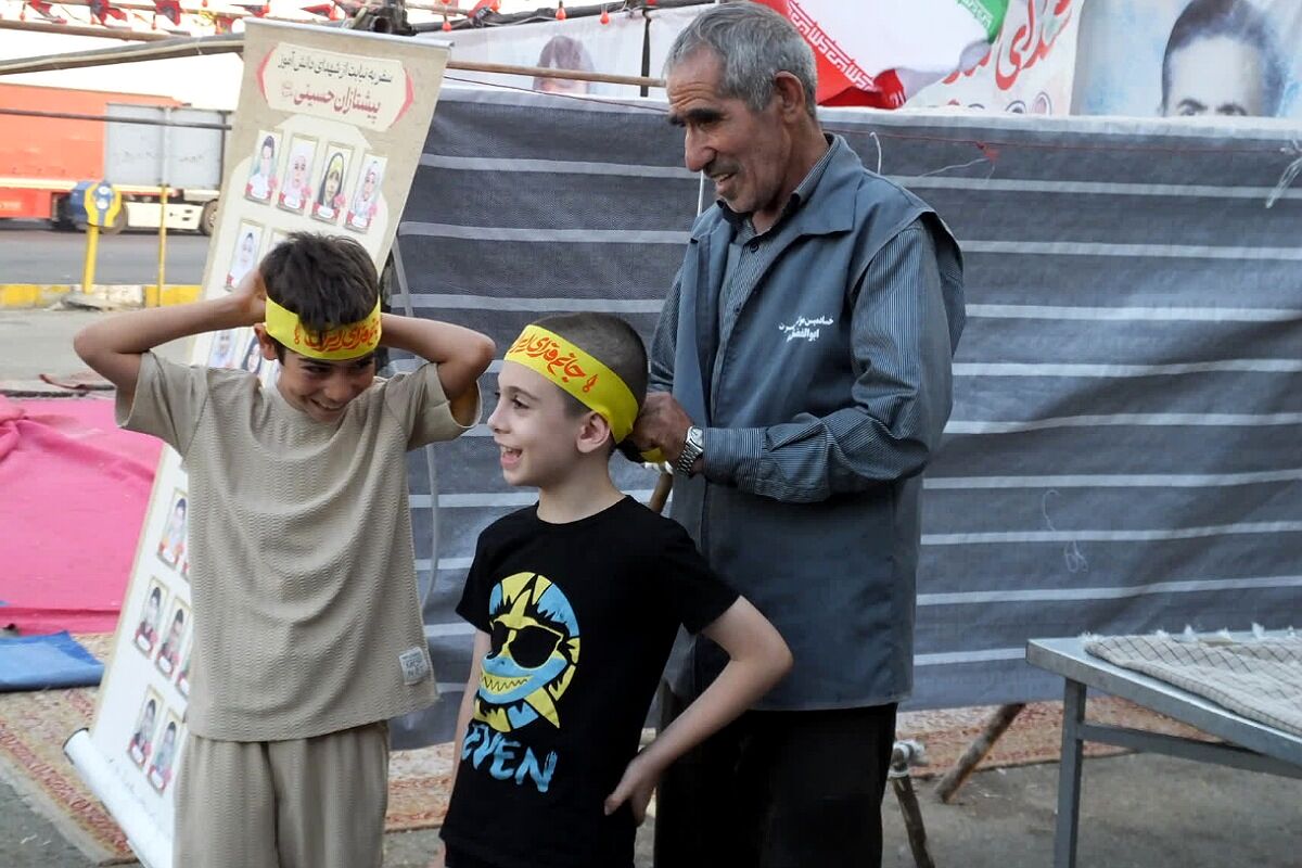 از نگاه معصوم کودک تا اشک پیرمرد؛ روایت عاشقی در موکب «عشاق‌الحسین»