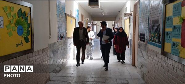 مهر مجازی در دبیرستان دکتر کمیلی